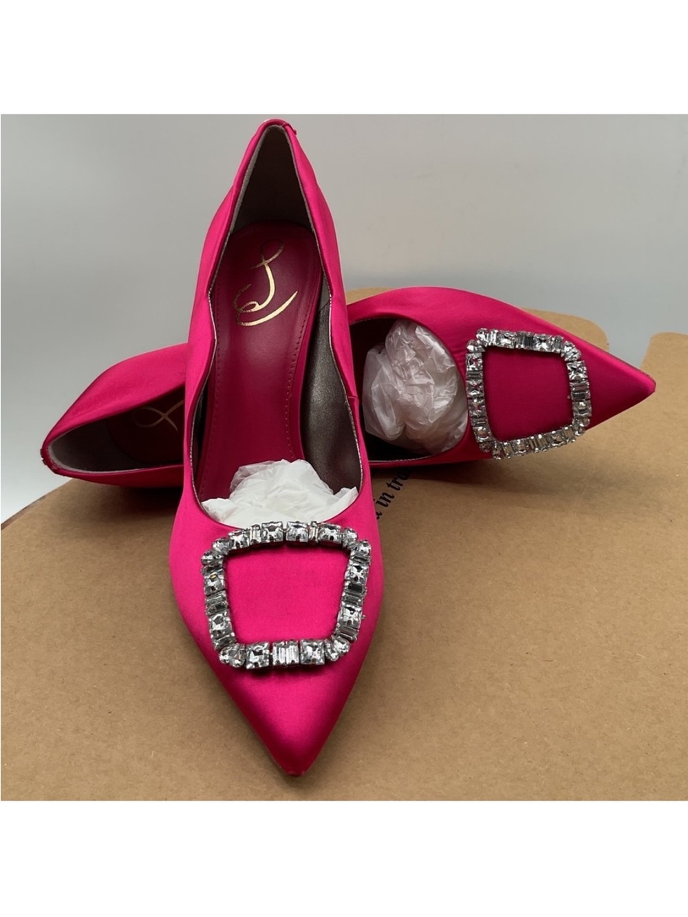 Sam Edelman Pink Satin Pointed Toe Crystal Buckle Pumps Brand New! - Picture 4 of 9